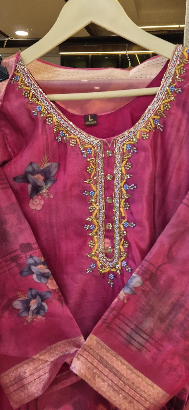 Zari embroidered neck detail